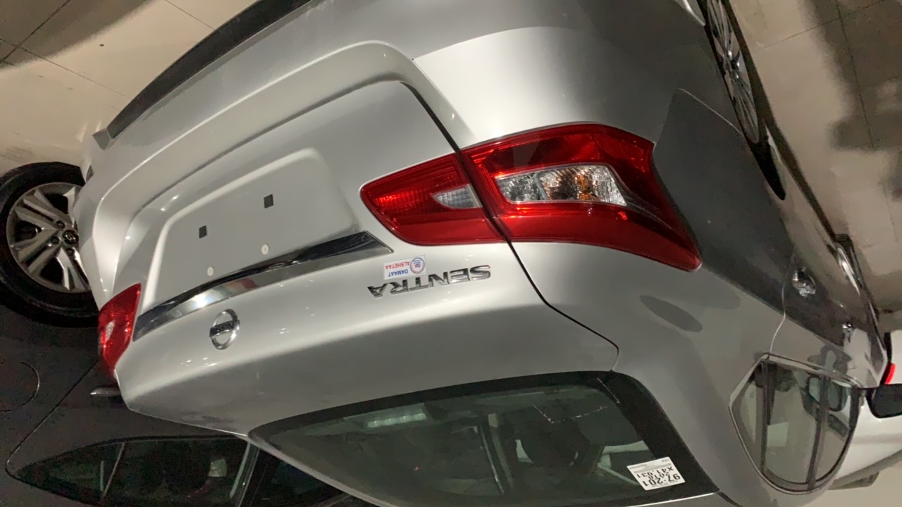 Nissan Sentra